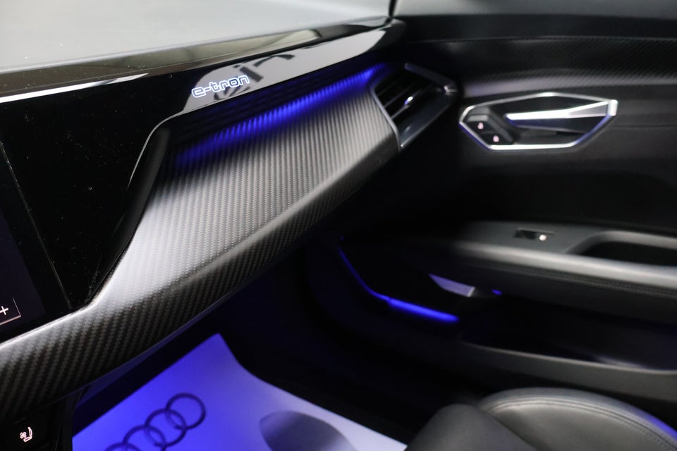 Audi RS e-tron GT quattro 4d