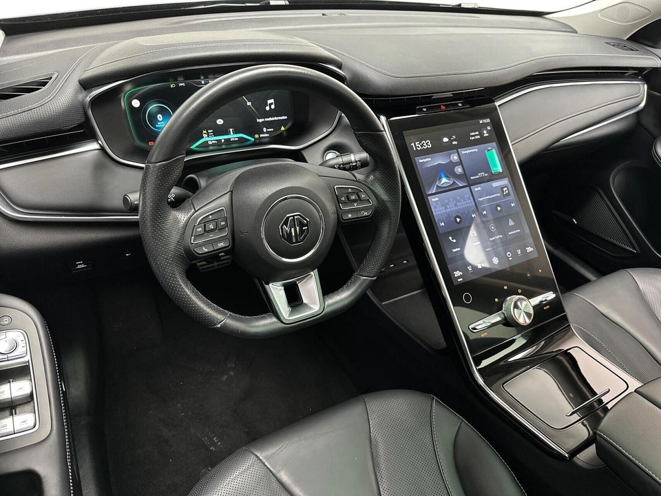 MG Marvel R Luxury 5d