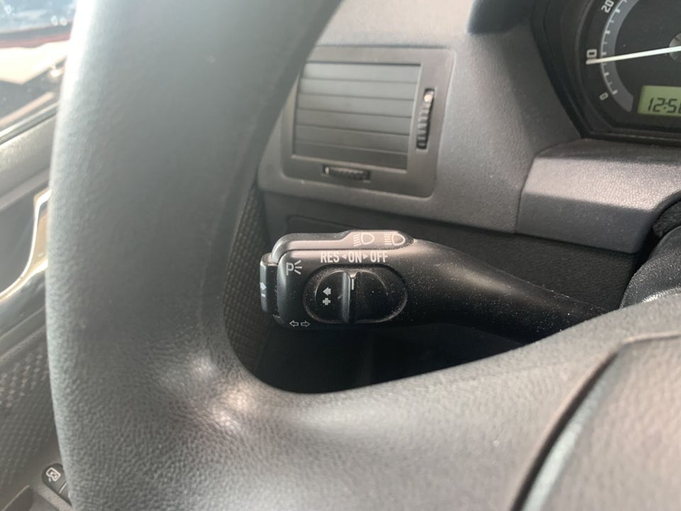 Skoda Fabia 1,4 16V 75 Ambiente Combi 5d