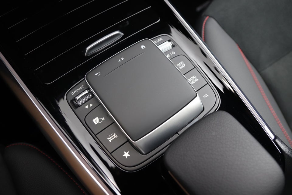 Mercedes EQA250 AMG Line 5d