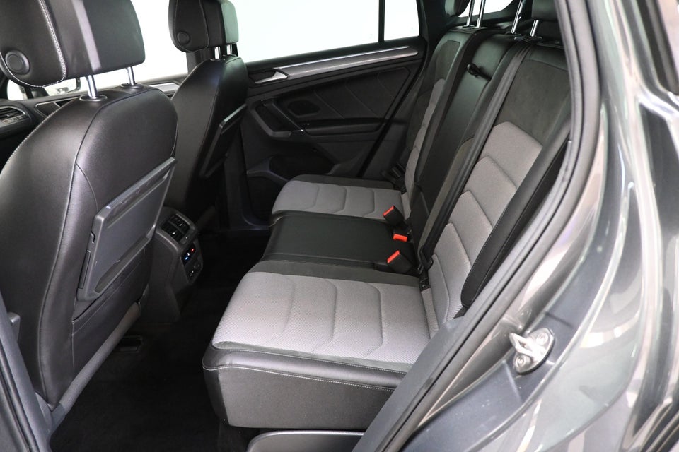 VW Tiguan 1,4 TSi 150 R-line DSG 4Motion 5d