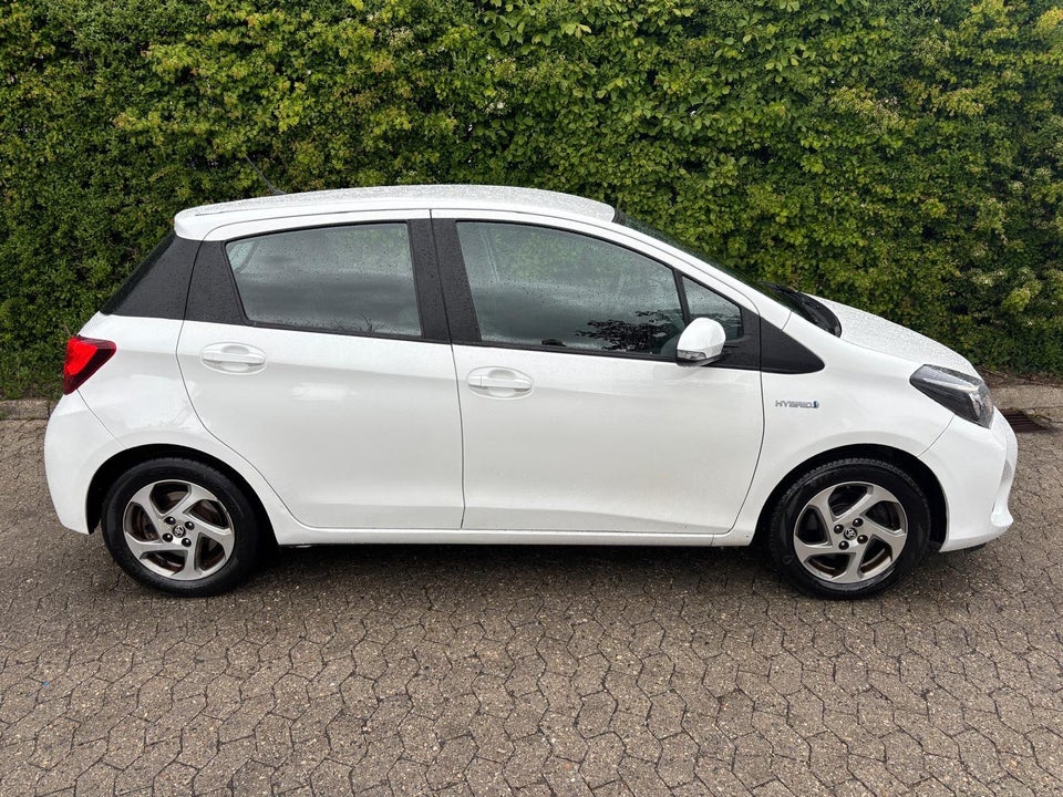 Toyota Yaris 1,5 Hybrid H2 e-CVT 5d