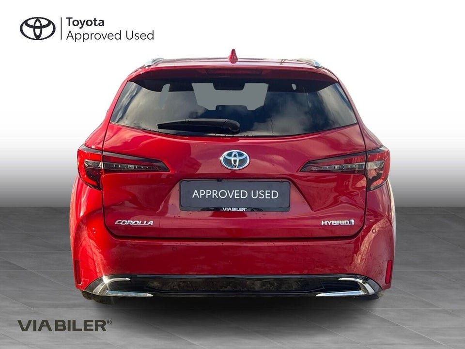 Toyota Corolla 1,8 Hybrid Style Touring Sports e-CVT 5d