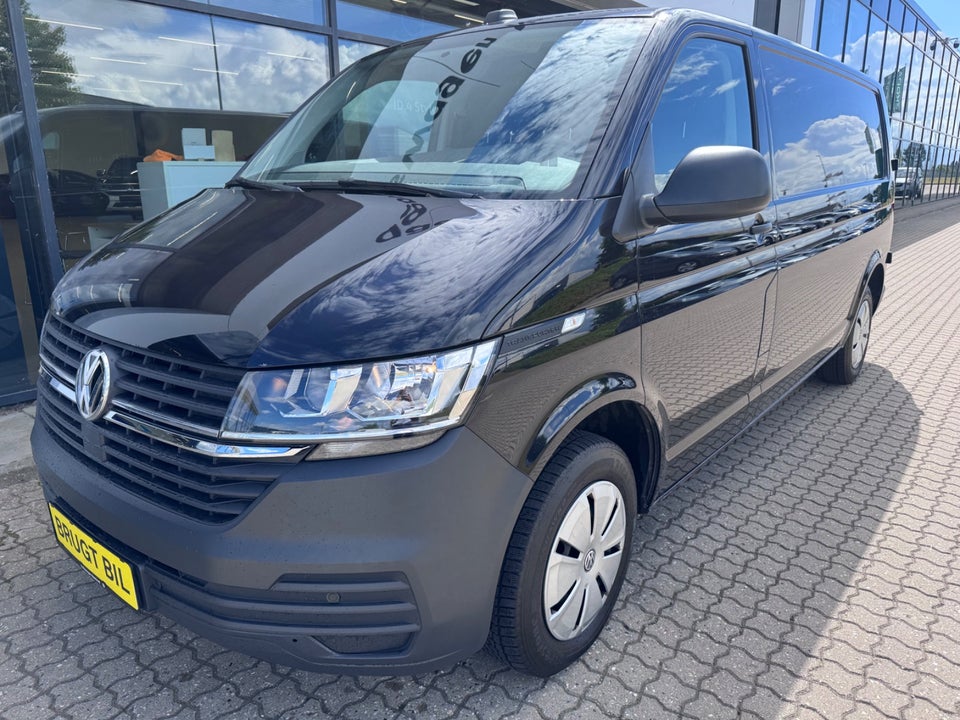 VW Transporter 2,0 TDi 150 Kassevogn DSG lang
