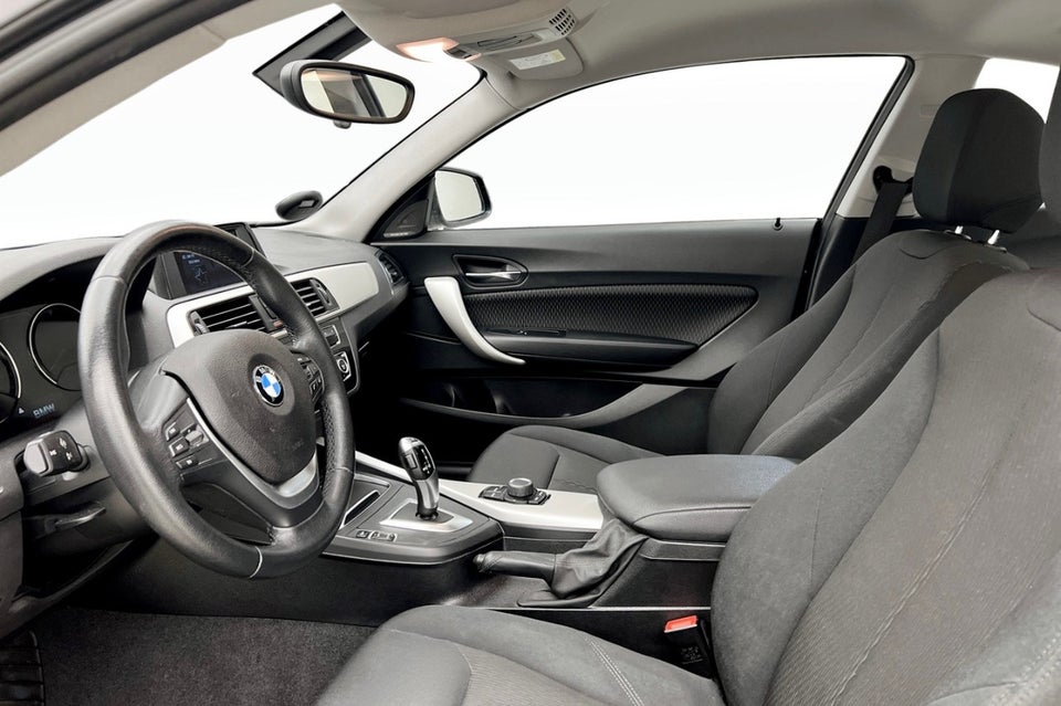 BMW 218i 1,5 Coupé Advantage aut. 2d