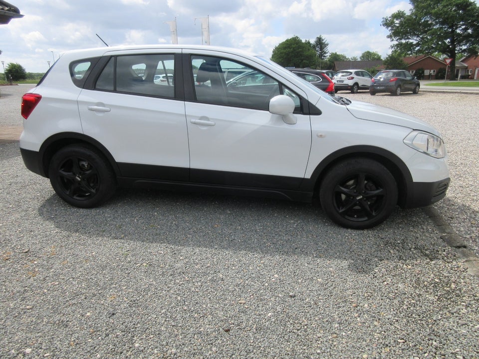 Suzuki S-Cross 1,6 Comfort 5d