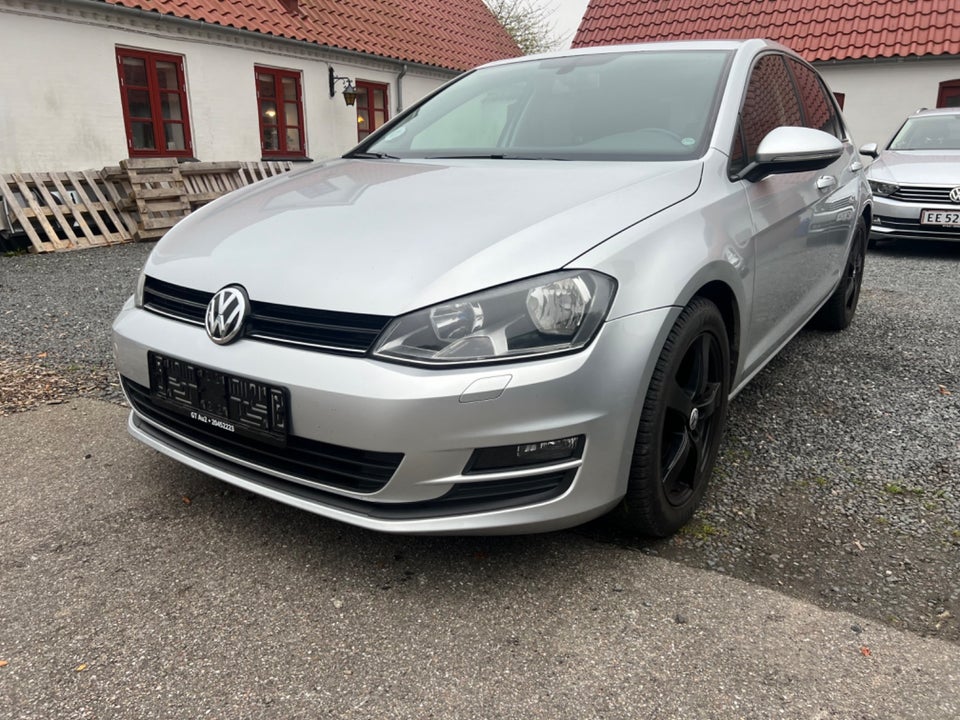 VW Golf VII 1,4 TSi 122 Comfortline BMT 5d