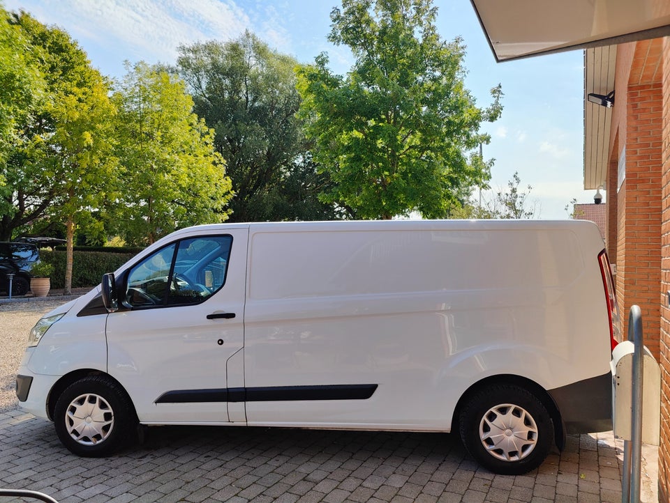 Ford Transit Custom 310L 2,0 TDCi 130 Trend