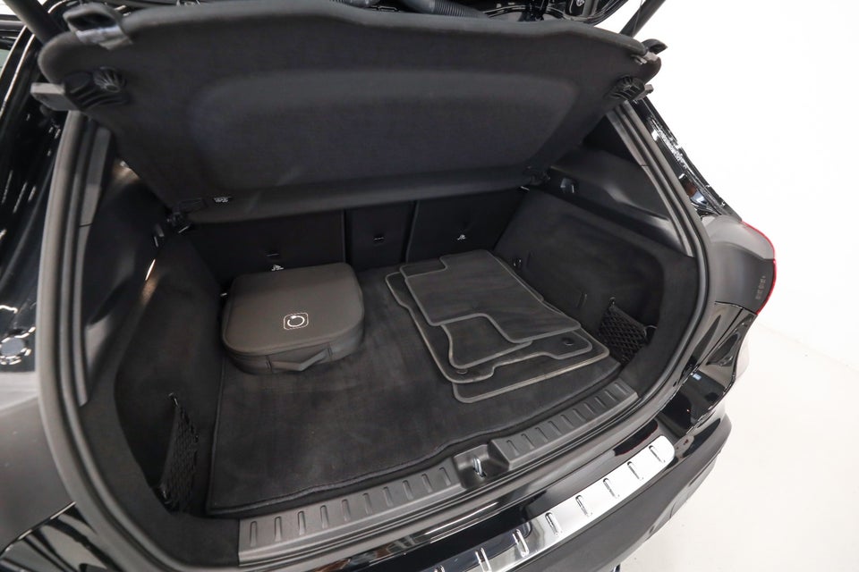 Mercedes EQA250+ AMG Advance 5d