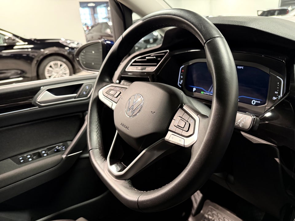 VW Touran 1,5 TSi 150 Highline DSG 7prs 5d