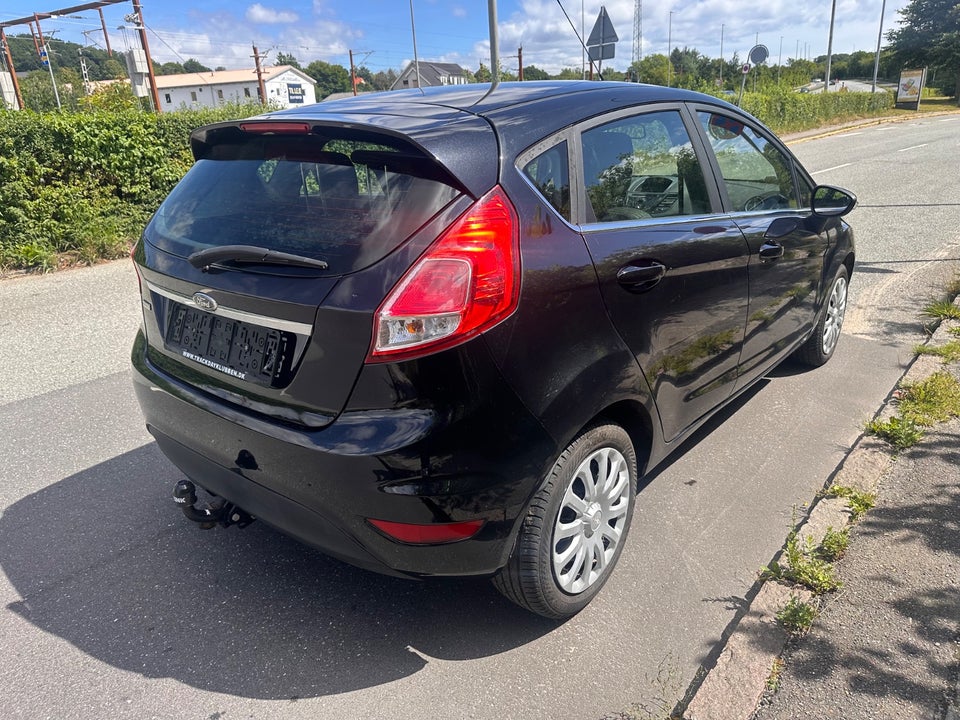 Ford Fiesta 1,0 SCTi 100 Titanium aut. 5d