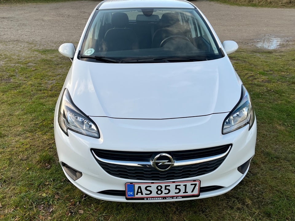 Opel Corsa 1,4 Essentia 5d