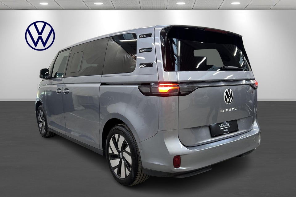 VW ID.Buzz 86 Life+ 7prs LWB 5d