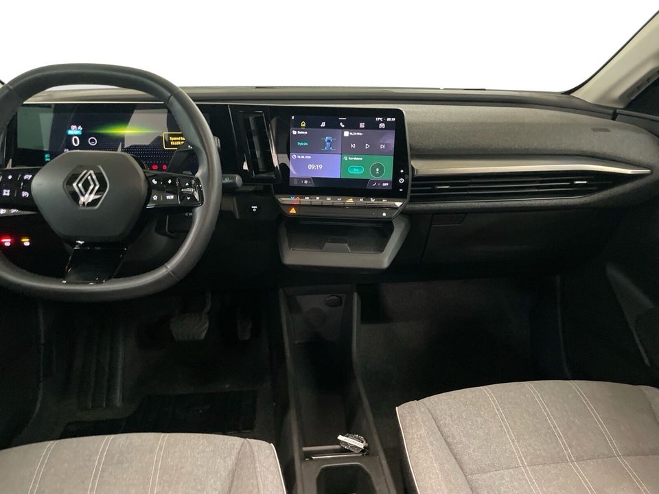 Renault Megane E-Tech 40 Equilibre 5d