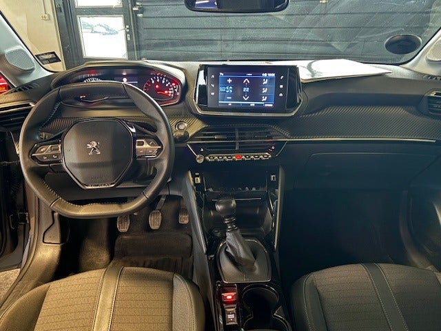 Peugeot 208 1,2 PureTech 100 Allure 5d