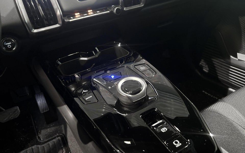 Suzuki eVitara 61 Active 5d