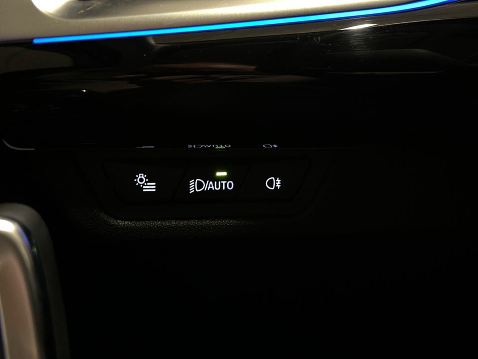 BMW iX1 xDrive30 X-Line 5d