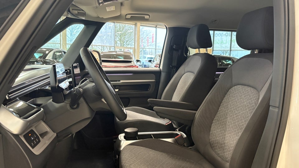 VW ID.Buzz 77 Pro SWB 5d