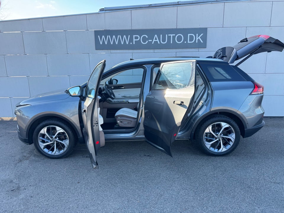 Aiways U5 Premium 5d