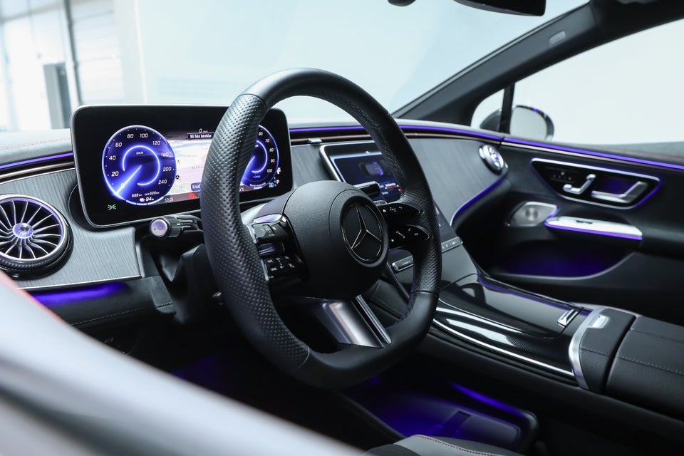 Mercedes EQE350+ AMG Line 4d