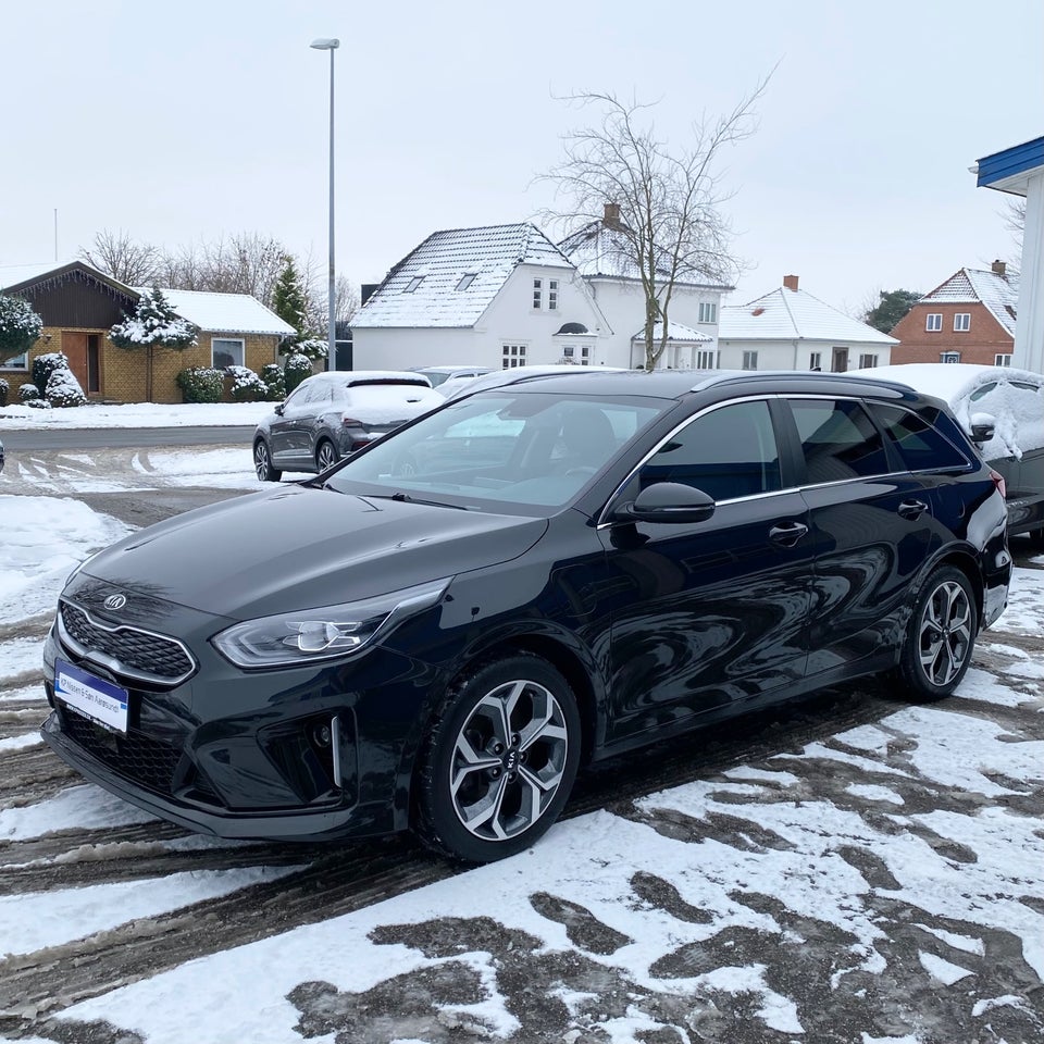 Kia Ceed 1,6 PHEV Upgrade SW DCT 5d
