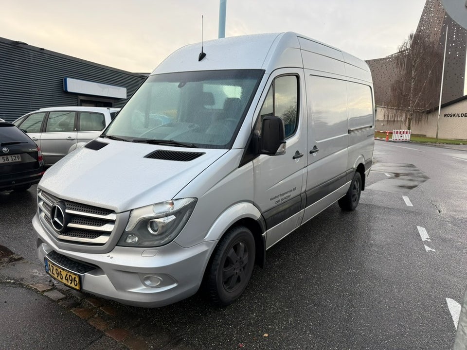 Mercedes Sprinter 319 3,0 CDi R2 Kassevogn aut. 5d
