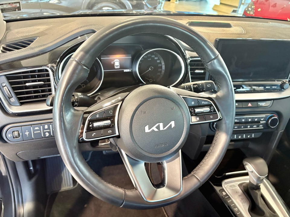 Kia XCeed 1,6 PHEV Prestige DCT 5d