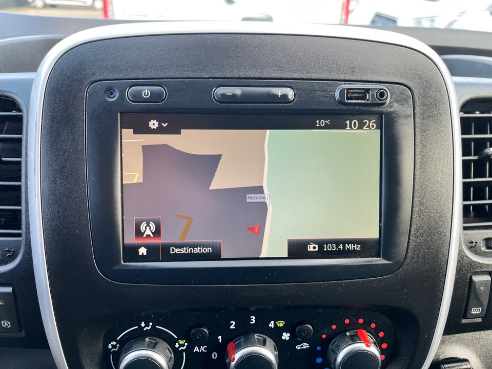 Renault Trafic T29 2,0 dCi 120 L2H1