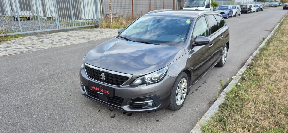 Peugeot 308 1,5 BlueHDi 130 Allure+ SW 5d