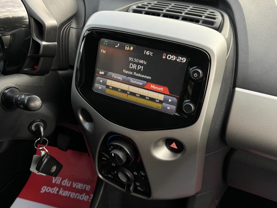 Toyota Aygo 1,0 VVT-i x-black II 5d