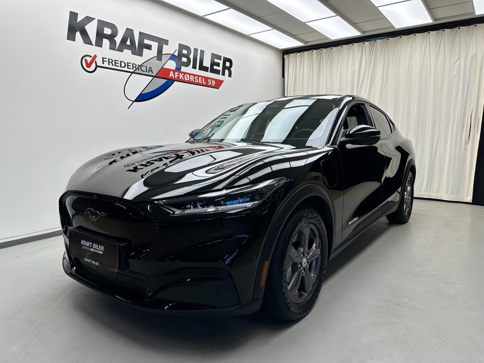 Ford Mustang Mach-E 70 Premium Standard Range 5d