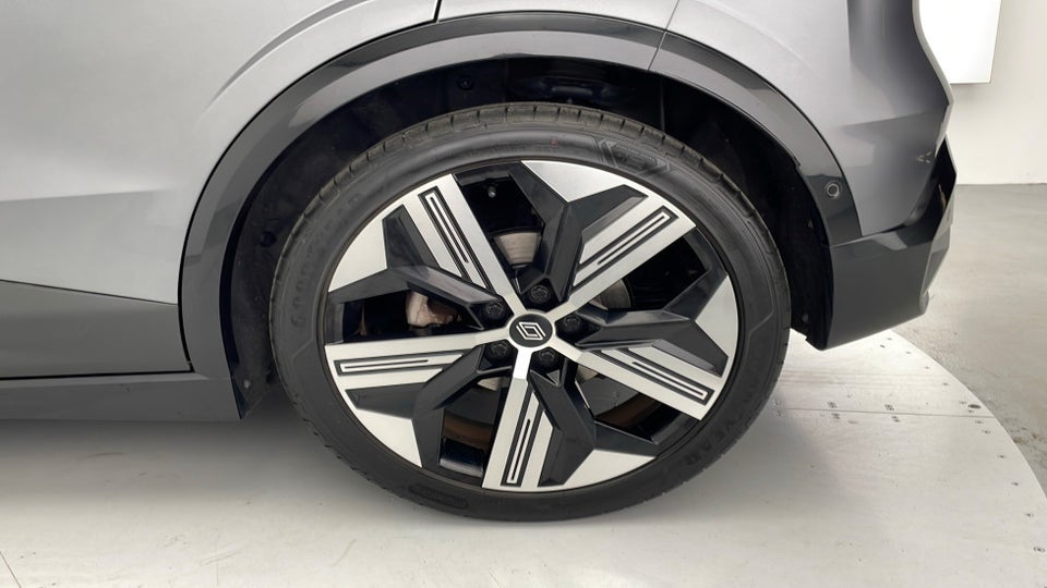 Renault Megane E-Tech 60 Iconic 5d