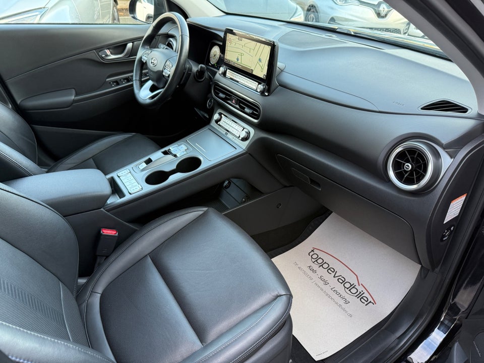 Hyundai Kona 64 EV Ultimate 5d