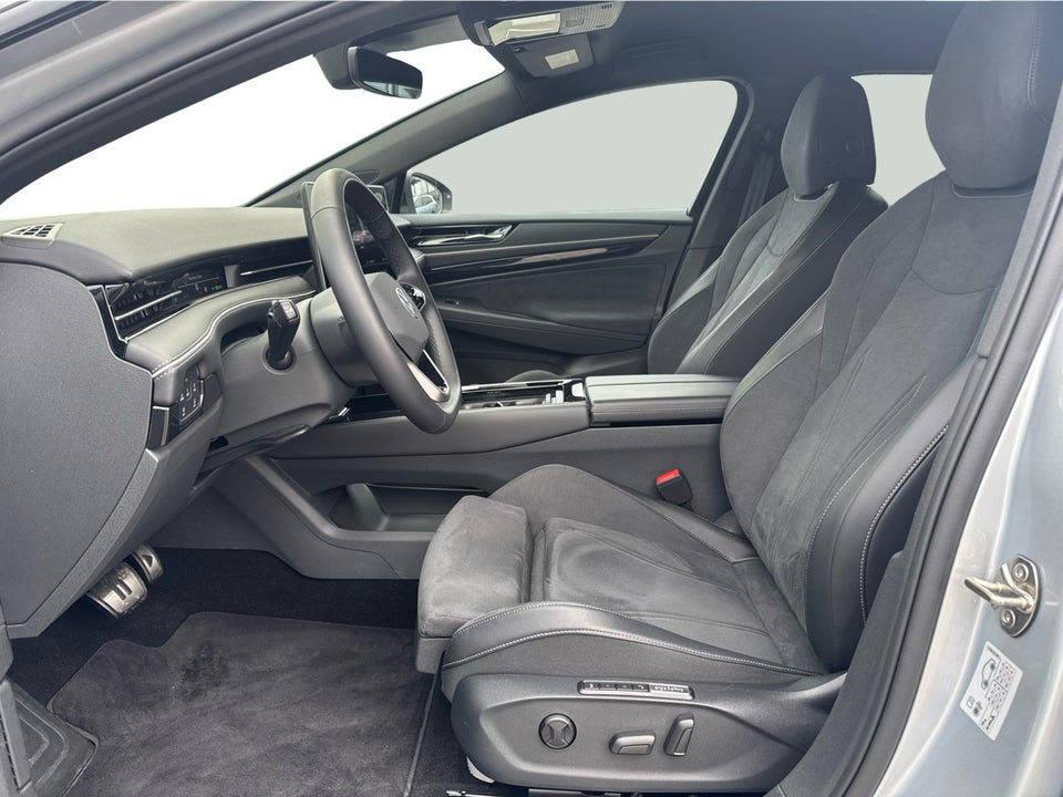 VW ID.7 77 Pro Tourer 5d