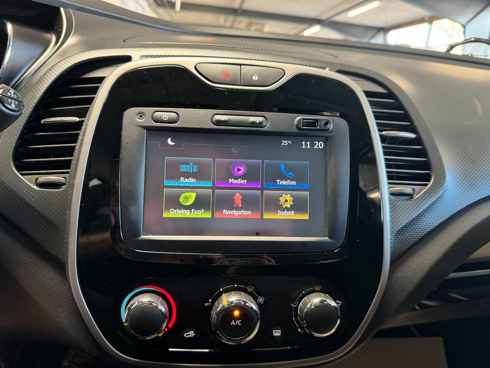Renault Captur 0,9 TCe 90 Expression 5d