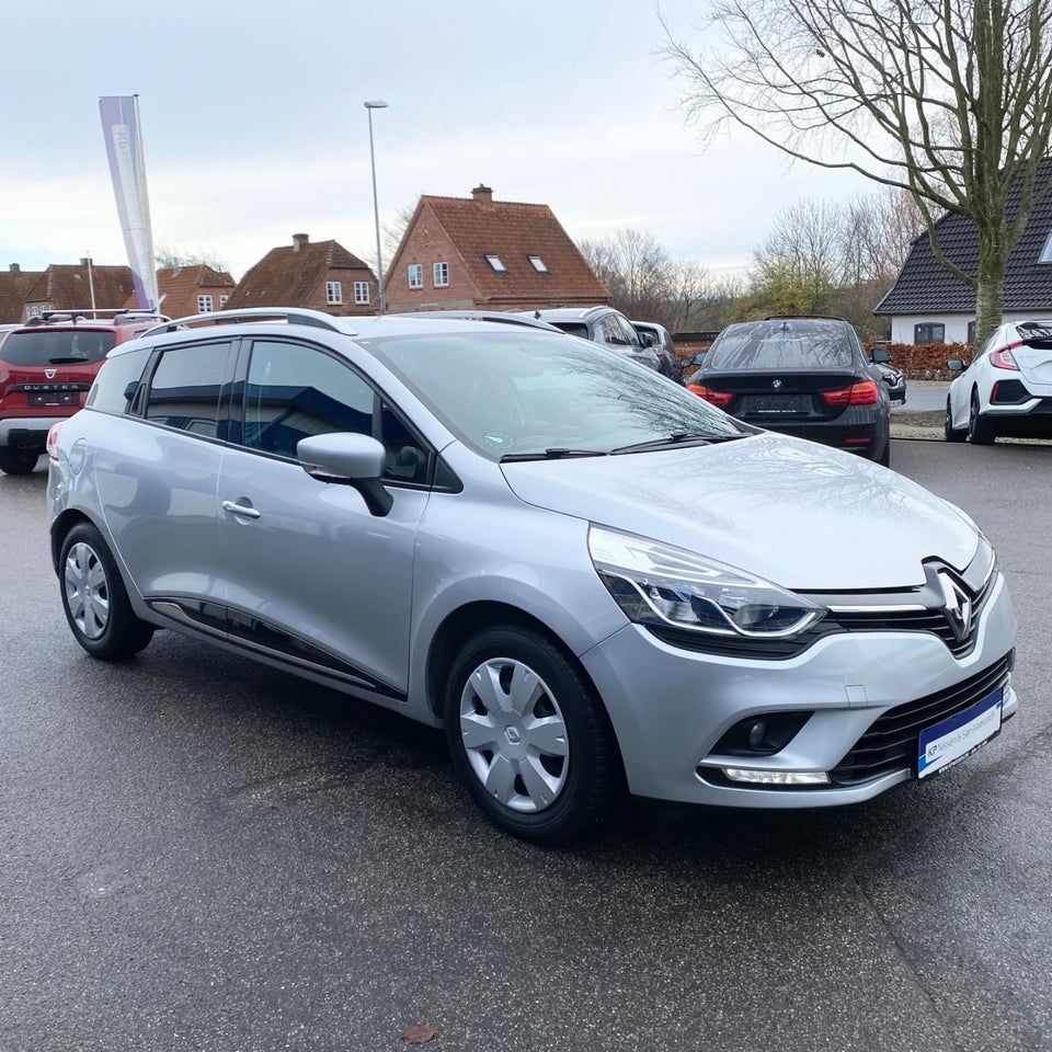 Renault Clio IV 0,9 TCe 90 Zen Sport Tourer 5d