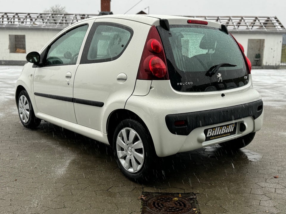 Peugeot 107 1,0  5d