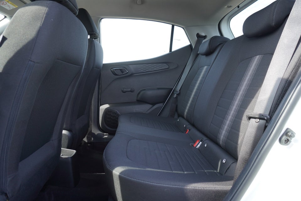 Hyundai i10 1,0 MPi Advanced AMT 5d
