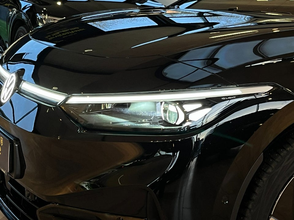 VW ID.7 77 Style+ Tourer 5d