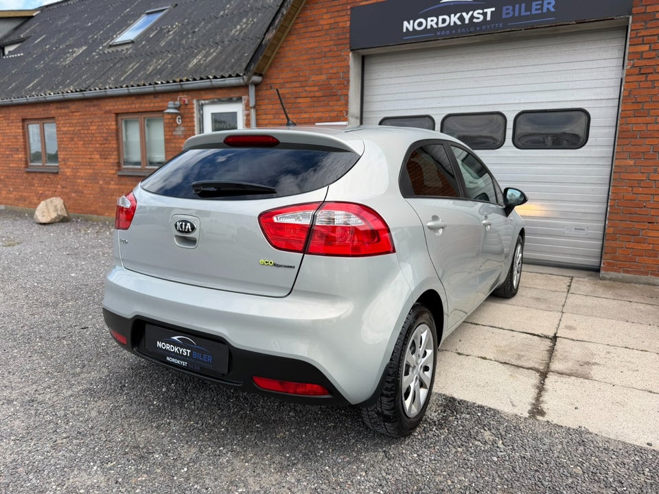 Kia Rio 1,1 CRDi 75 Collect 5d