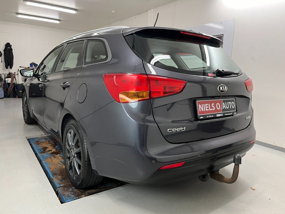 Kia Ceed 1,6 CRDi 136 Style+ Clim SW 5d