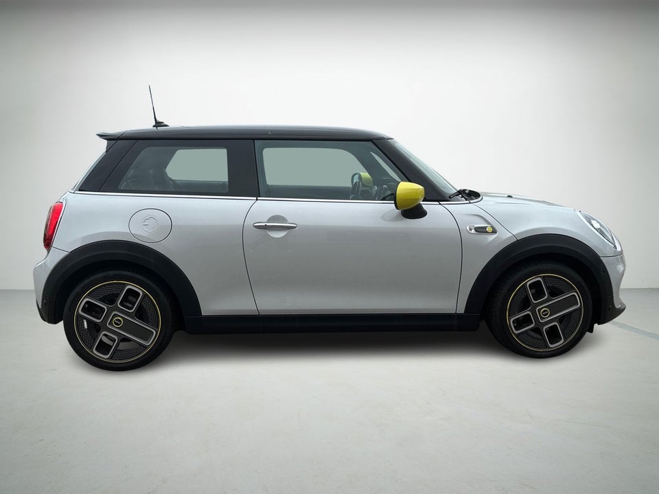 MINI Cooper SE Maximise 3d