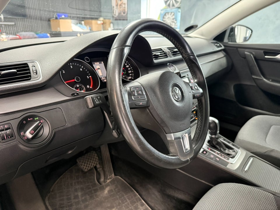 VW Passat 2,0 TDi 140 Comfortline Variant DSG BM 5d