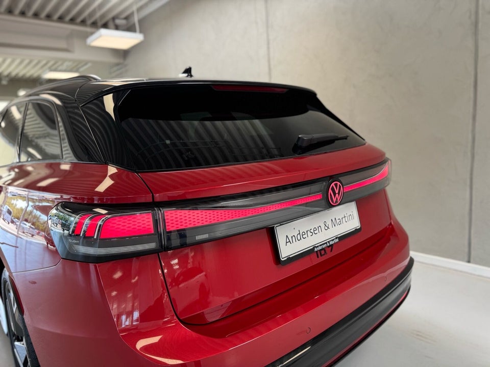 VW ID.7 86 Pro S Tourer 5d