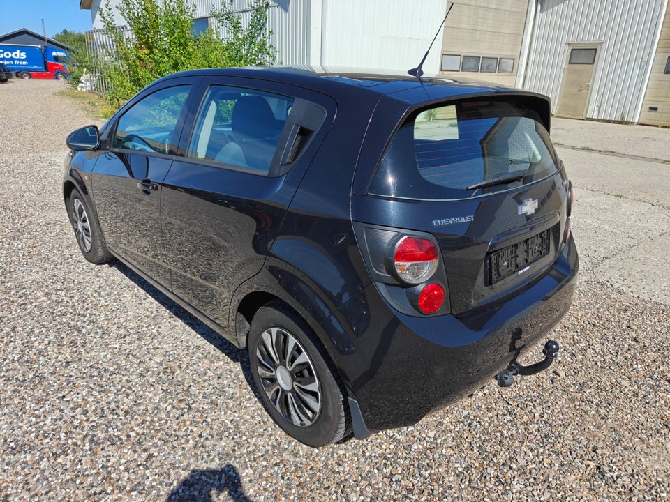 Chevrolet Aveo 1,2 LS ECO 5d