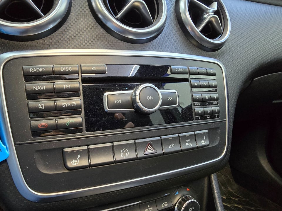 Mercedes A180 1,6 Urban aut. 5d