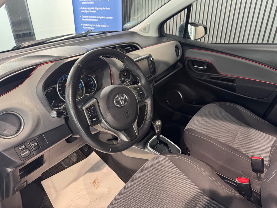 Toyota Yaris 1,5 Hybrid H2 e-CVT 5d