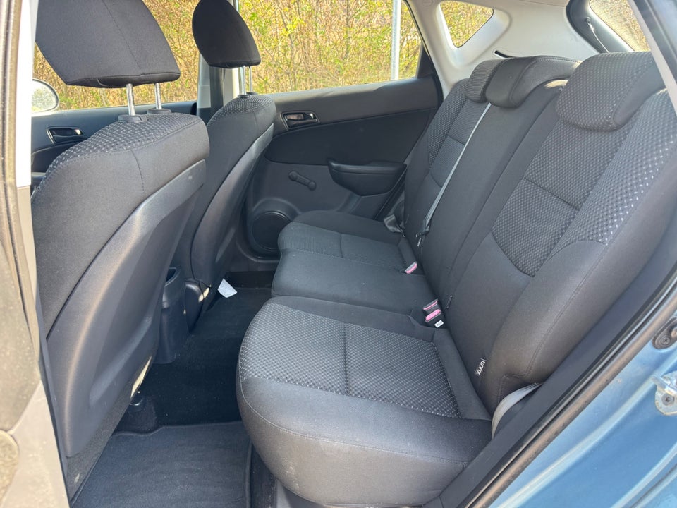 Hyundai i30 1,4 CVVT Comfort 5d