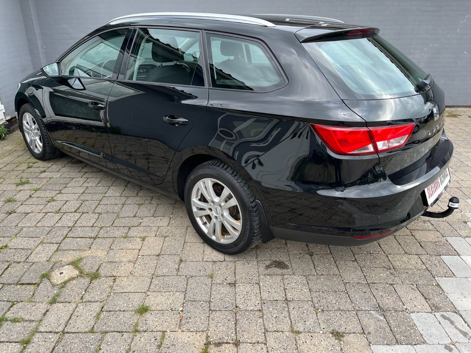 Seat Leon 1,6 TDi 105 Reference ST 5d