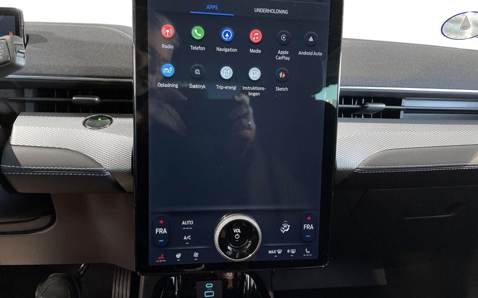 Ford Mustang Mach-E 70 Standard Range 5d